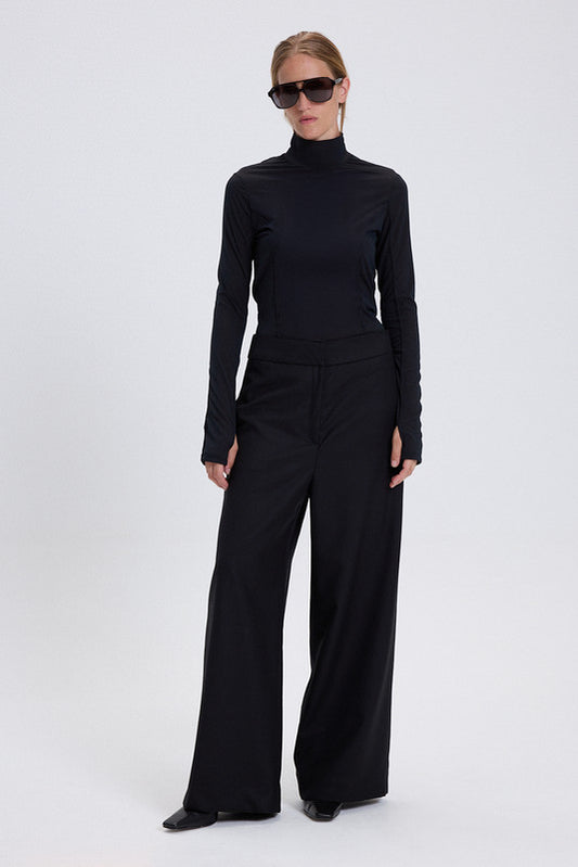 Ultraloose Andromeda