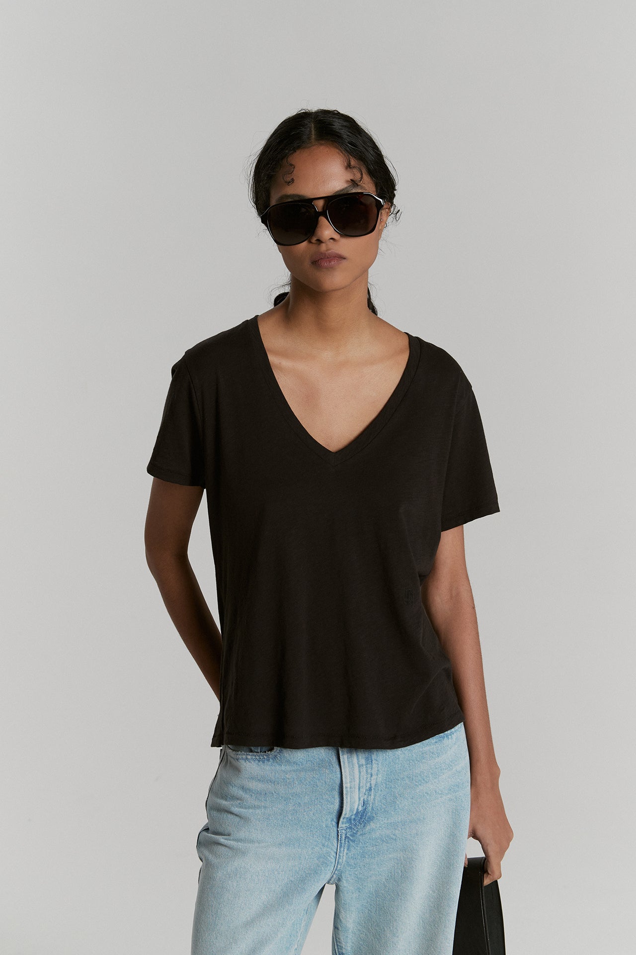 Remera V Antelope