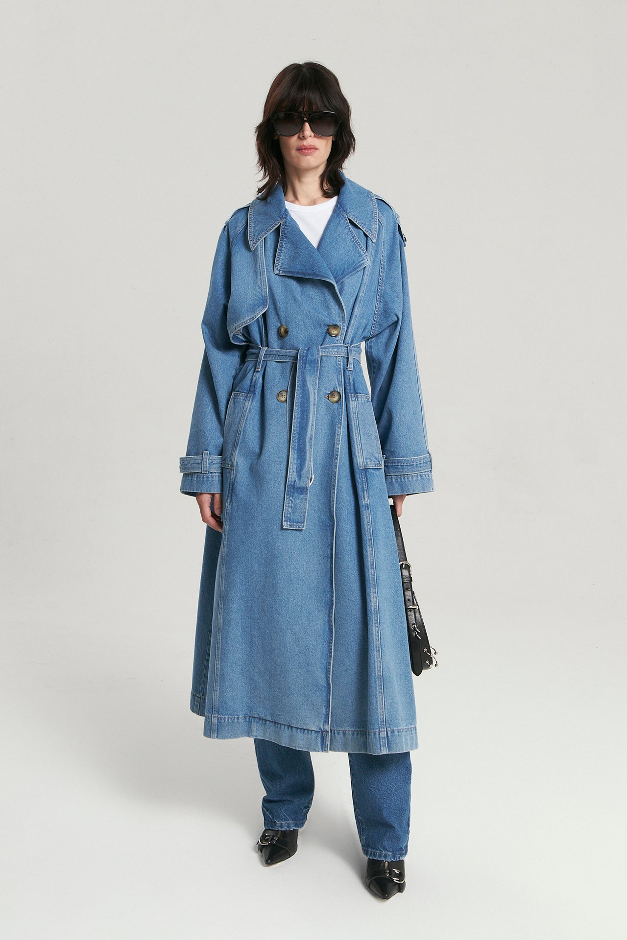 Trench Mora