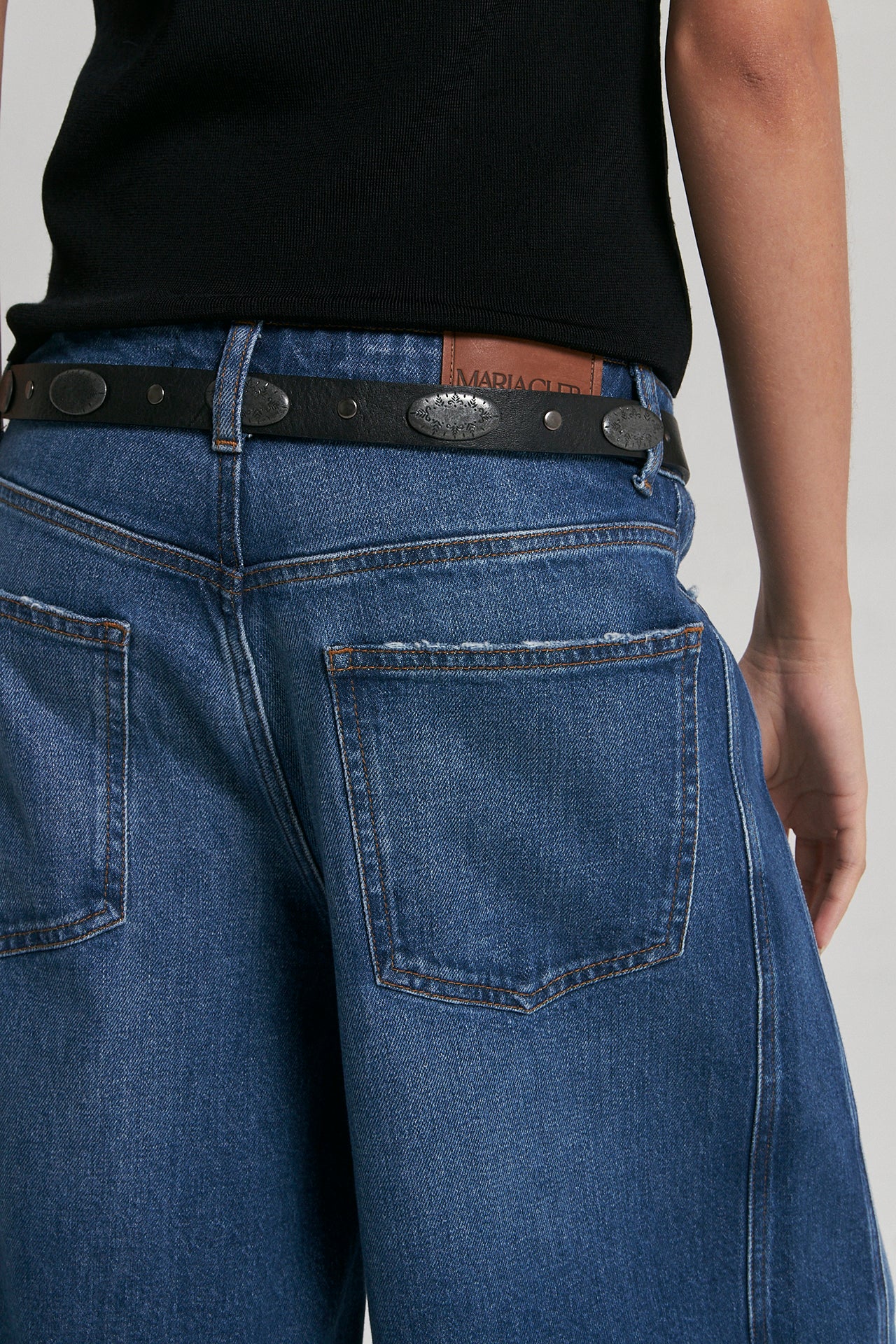 Ultra Loose Straight Tipas