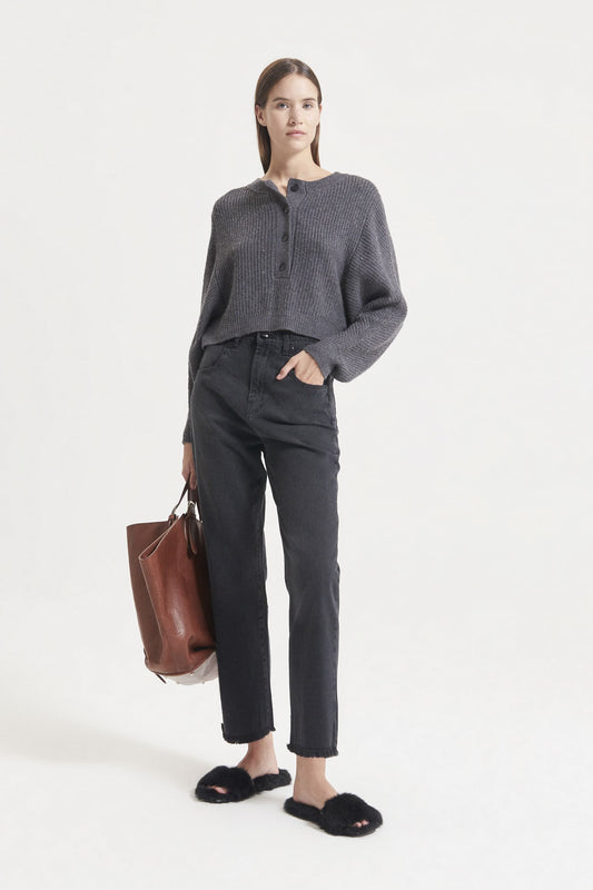 Straight Crop New Waterhouse