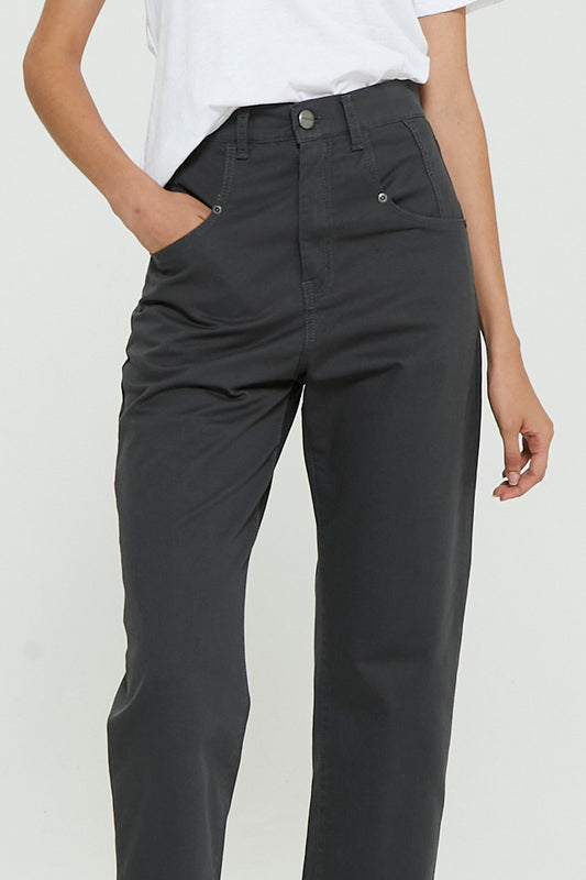 Straight Crop Avignon