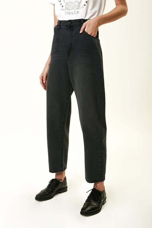 Slouchy Charles Negro