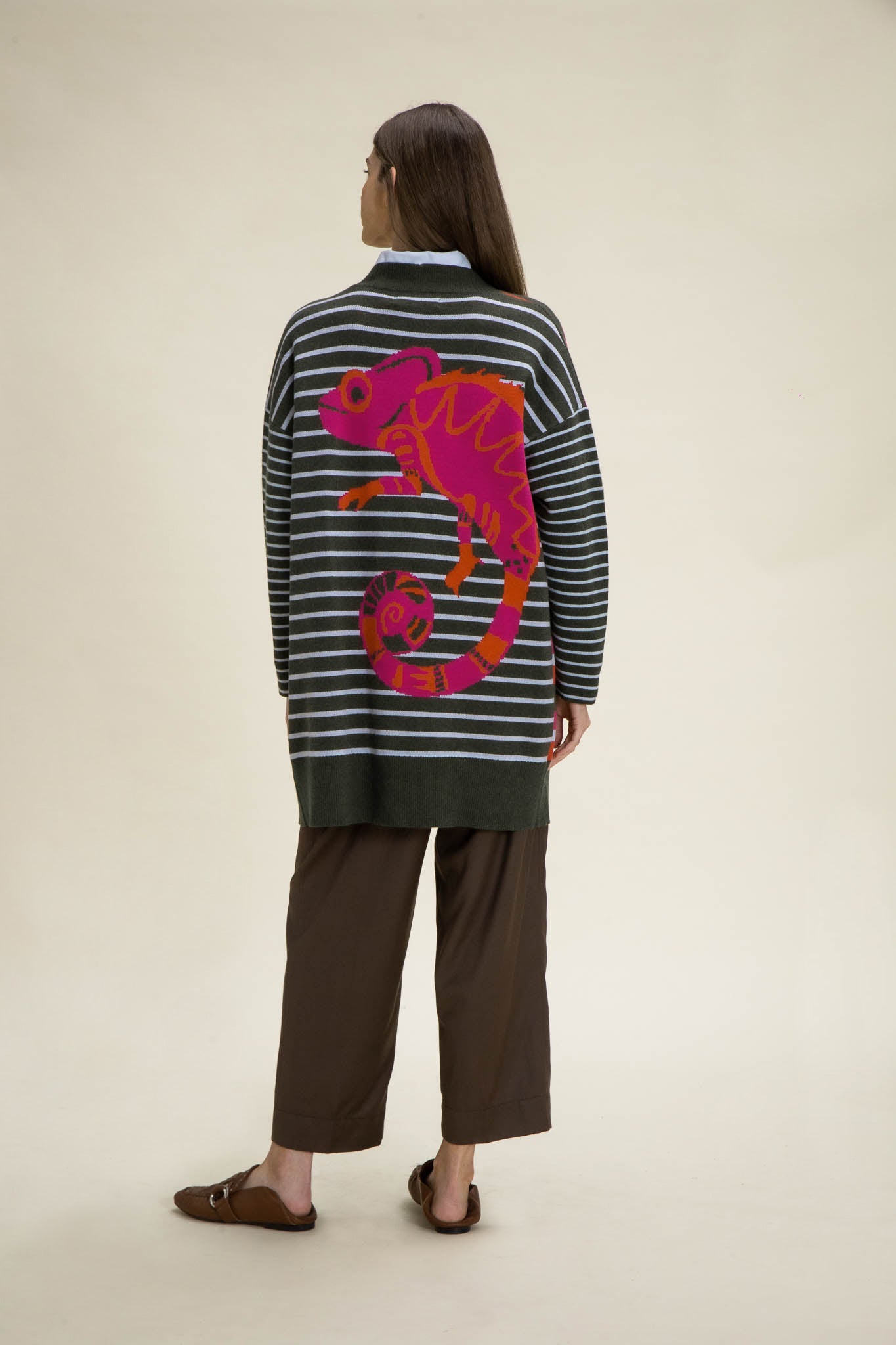 Cardigan Jember