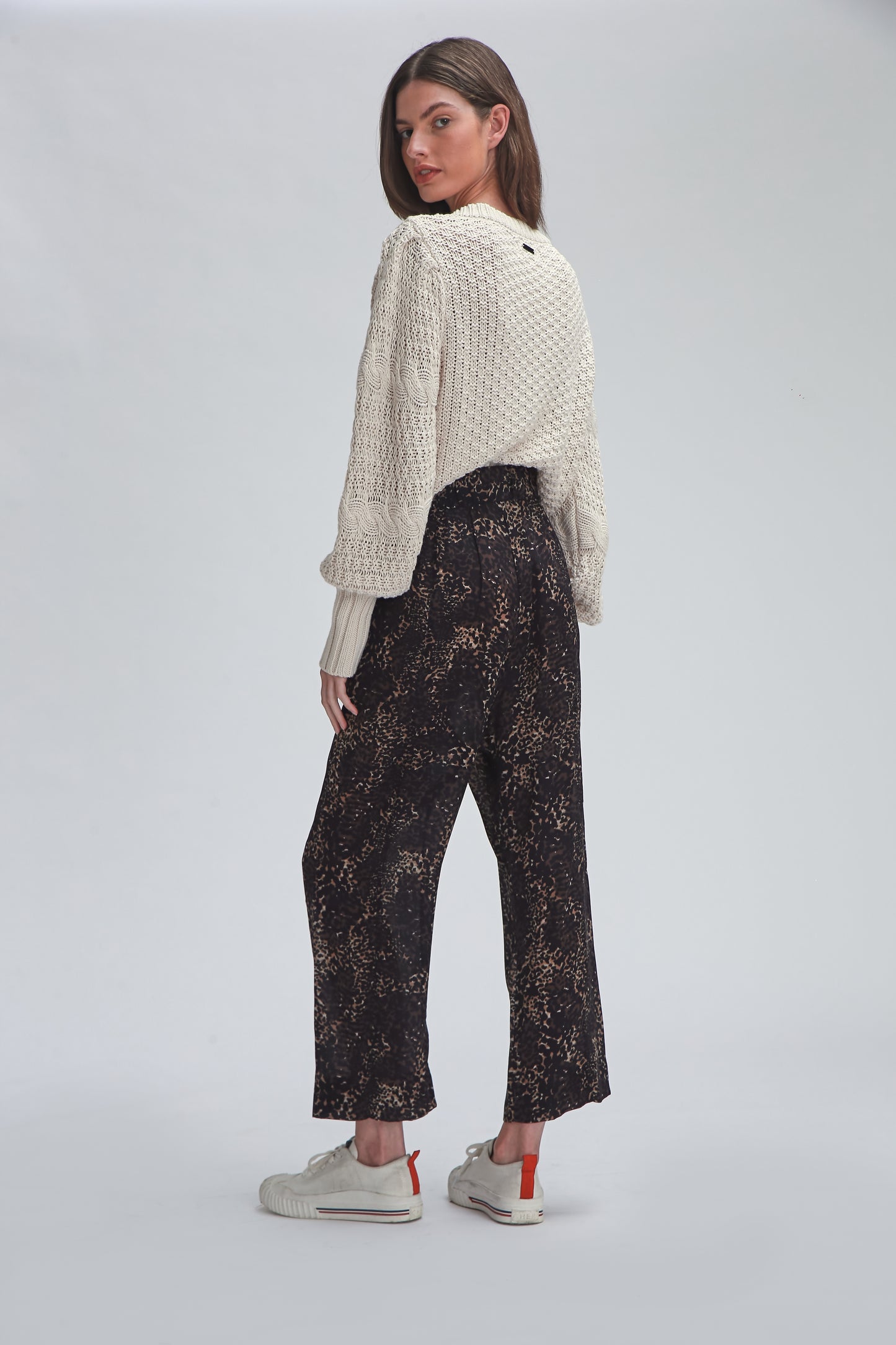 Wetar Pantalon Corto
