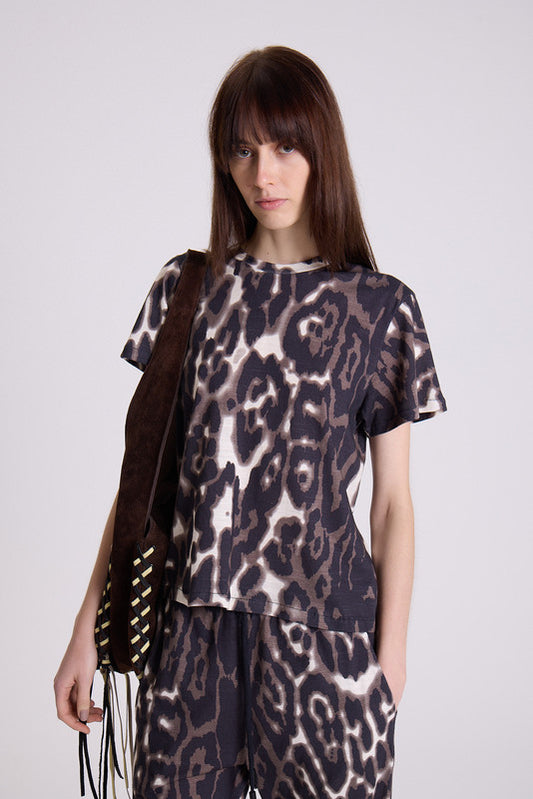 Remera Comosus