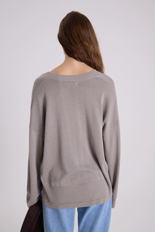Sweater V Aloe