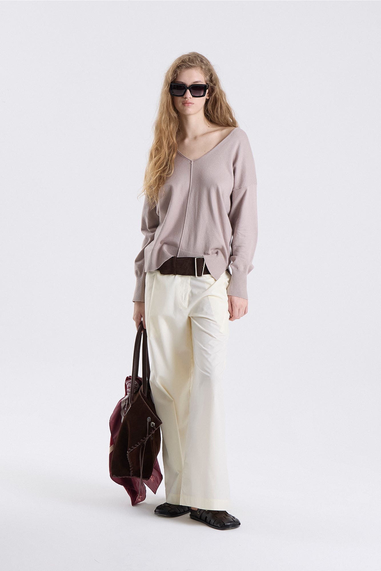 Sweater V Ageni