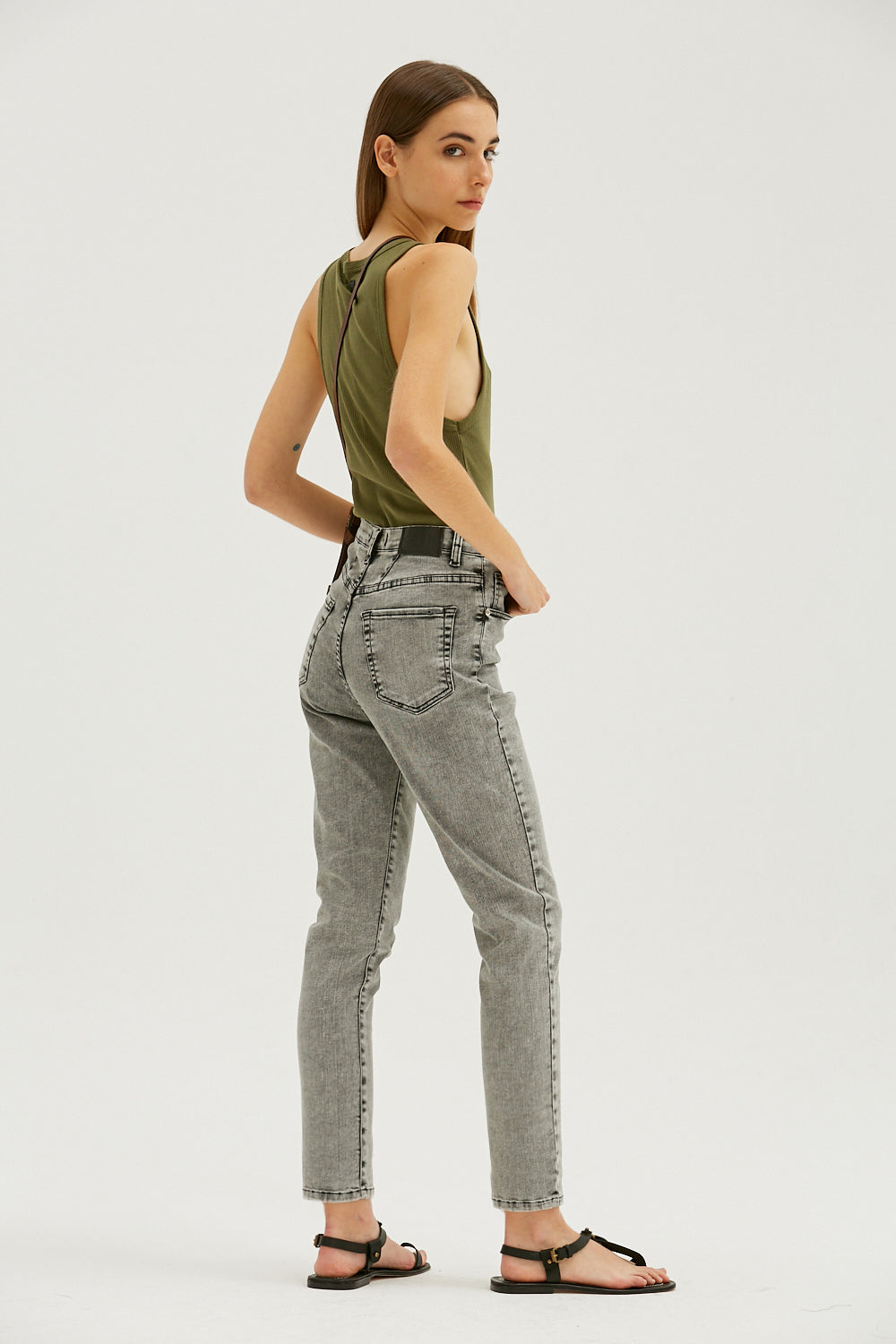 Hart Mom Fit