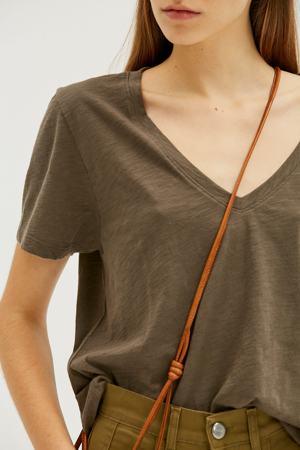 Remera V Manuka