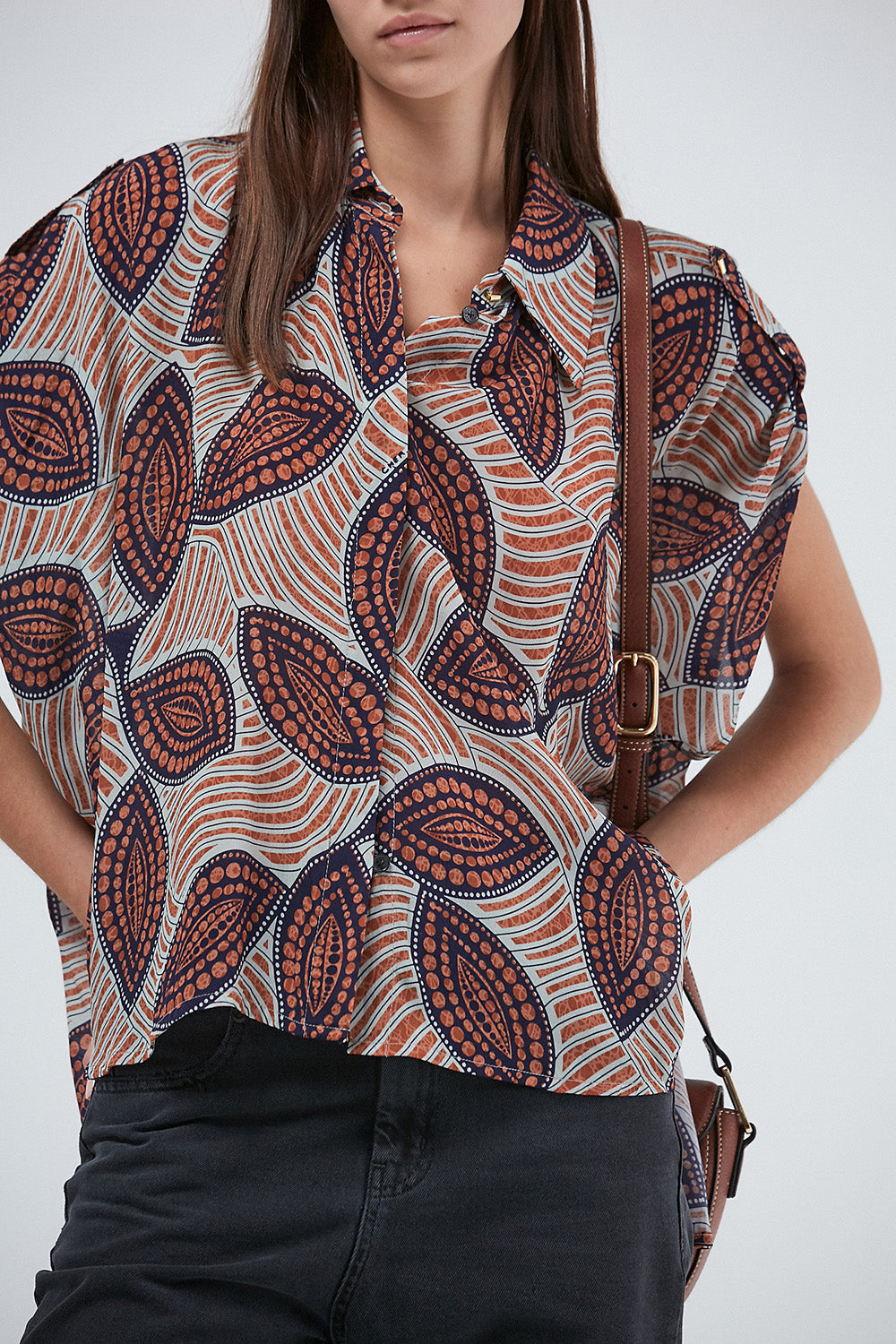 Sarabi Camisa
