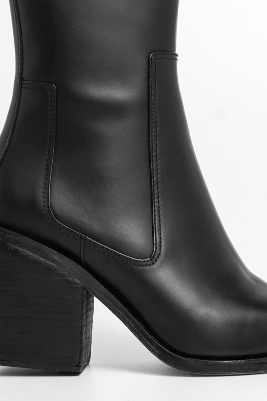 Bota Villena